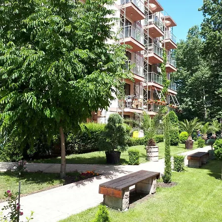 Hotel Menada Lux - Tarsis